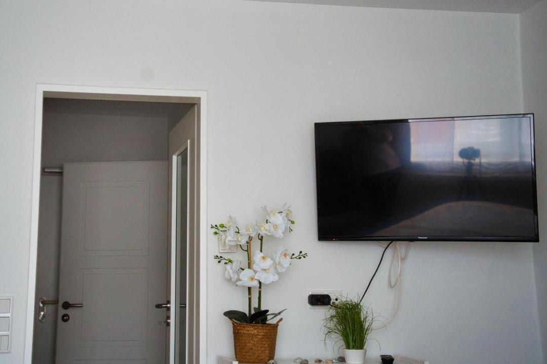 Neu! Ferienwohnung Mien Luette Boe Spo Sankt Peter-Ording Exterior photo